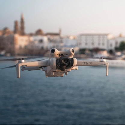 DJI Mini 4 Pro (DJI RC-N2), Mini Drone Pliable avec Caméra HDR 4K pour Adultes, Moins de 0,549 lb/249 g, Temps de Vol 34 min, Distance de Transmission Vidéo max. 20 km, Klasse-C0