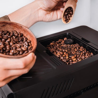 Cecotec Cafetière Superautomatique Compacte Cremmaet Compact. 1350 W, 19 Bars, Système de Chauffage par Thermobloc, Réservoir de 150 g de Café avec Moulin Intégré et 1,1 L, Nettoyage Automatique