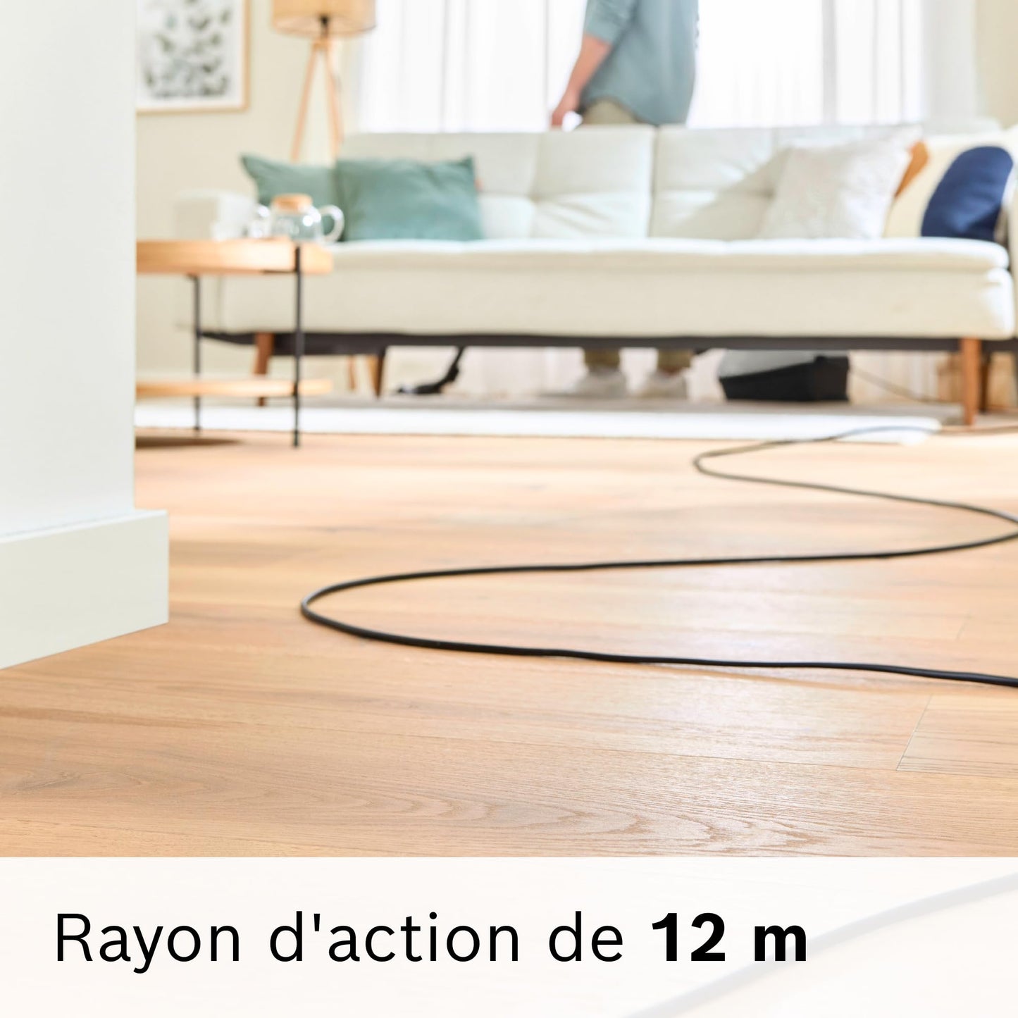 Bosch Electroménager, Série 6, ProSilence BGB6SIL1, aspirateur traîneau avec sac, niveau sonore de 66 dB(A), filtre hygiénique HEPA, moteur puissant, blanc